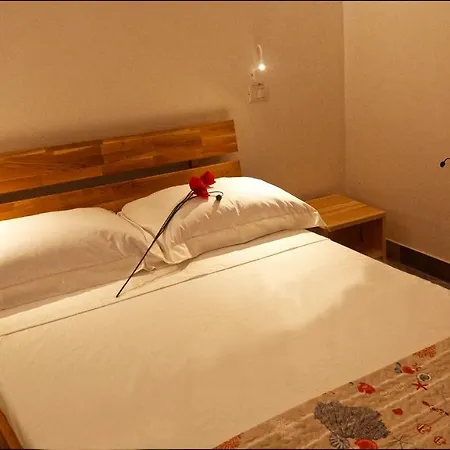 La Corte Di Valemi Apartmán