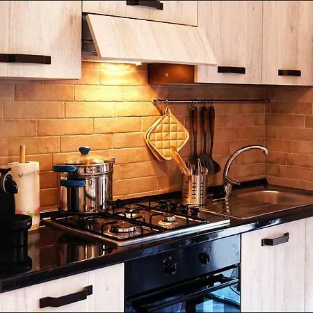 La Corte Di Valemi Apartmán *