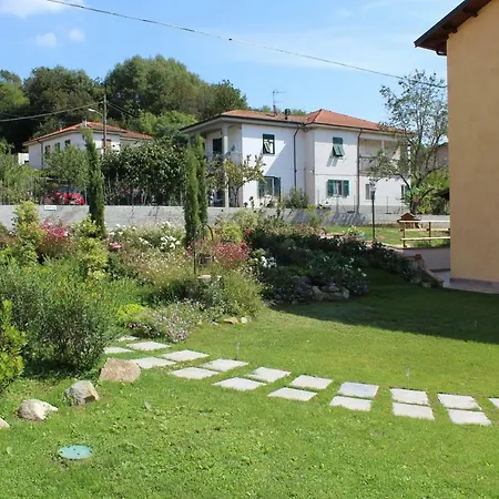 La Corte Di Valemi Lägenhet