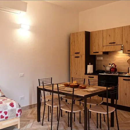 La Corte Di Valemi リッコ・デル・ゴルフォ・ディ・スペーツィア